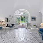 Perla Marina Вилла *