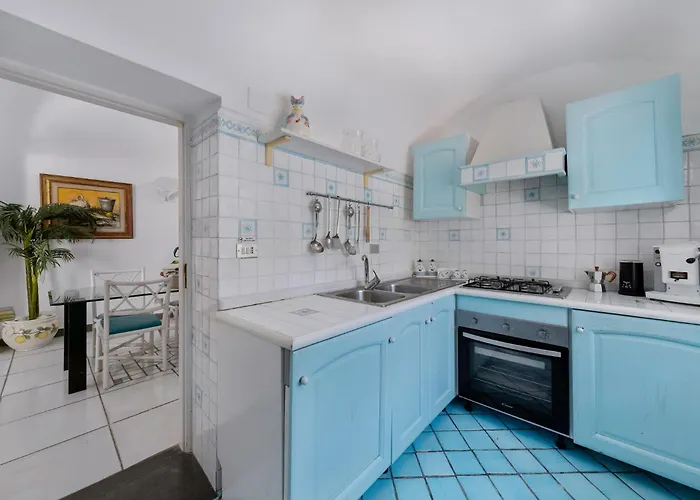 Perla Marina Villa Capri